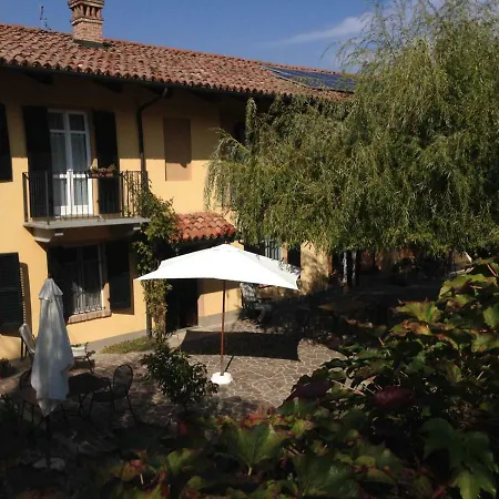 Cascina Barin Alojamento de Turismo Rural Roddi